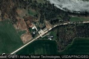 3281 Old Quarry Rd, Wever, IA 52658