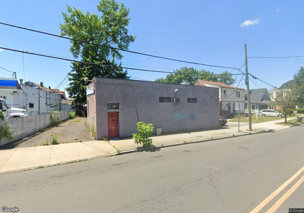 308 Blake St, New Haven, CT 06515 - photo 1