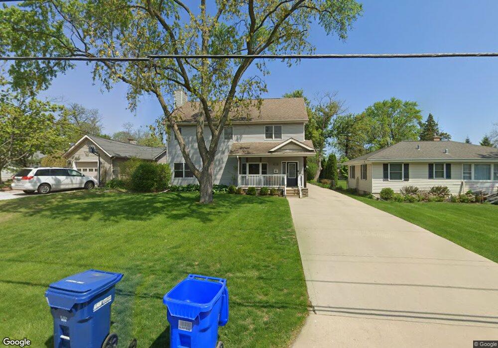 407 Pershing Ave, Wheaton, IL 60189 - photo 1