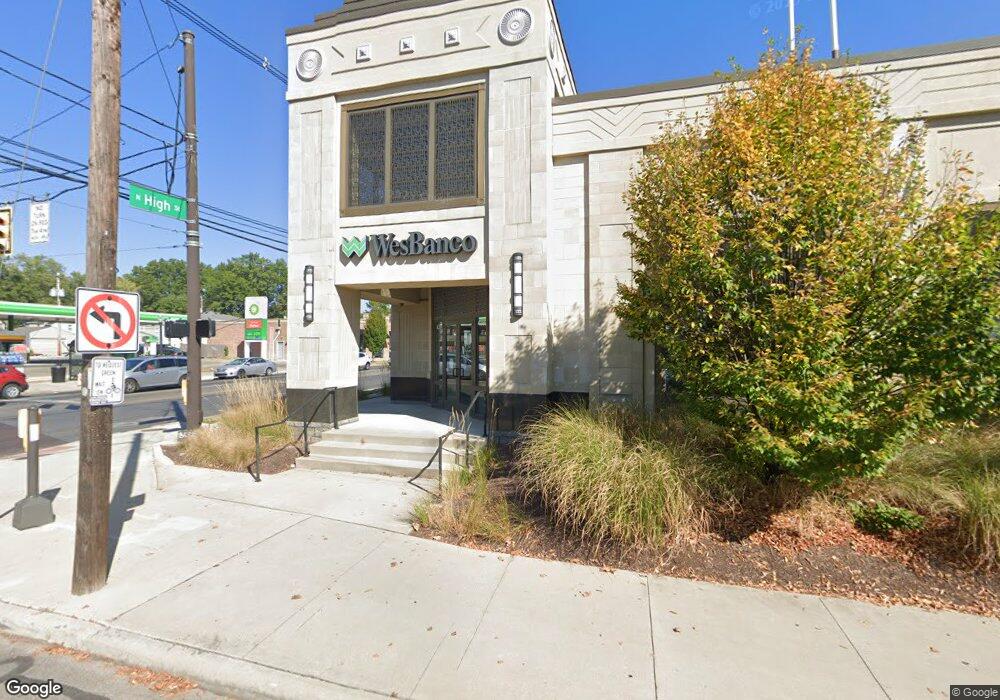 4380 N High St unit 4380, Columbus, OH 43214 - photo 1