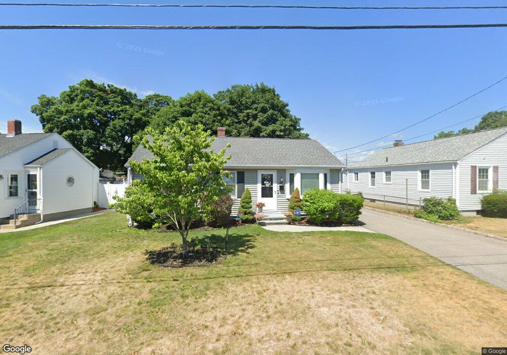 22 Maplecrest Dr, Pawtucket, RI 02861 - photo 1