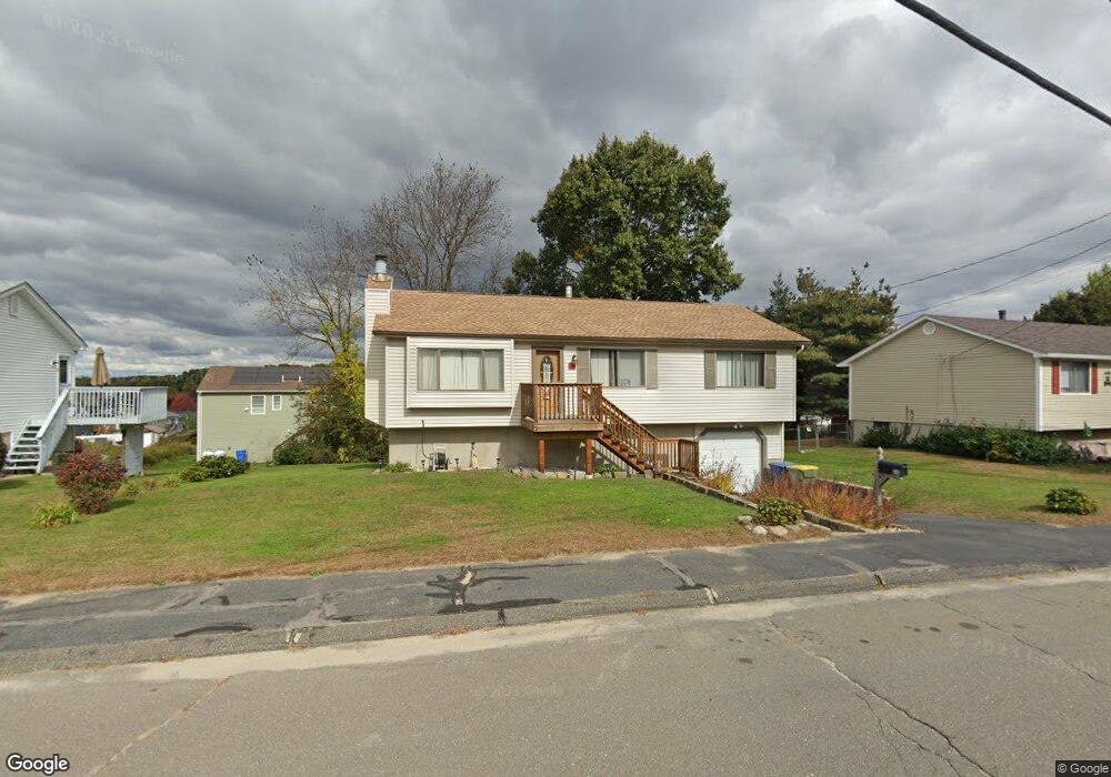 38 Cathy Ln, Waterbury, CT 06704 - photo 1