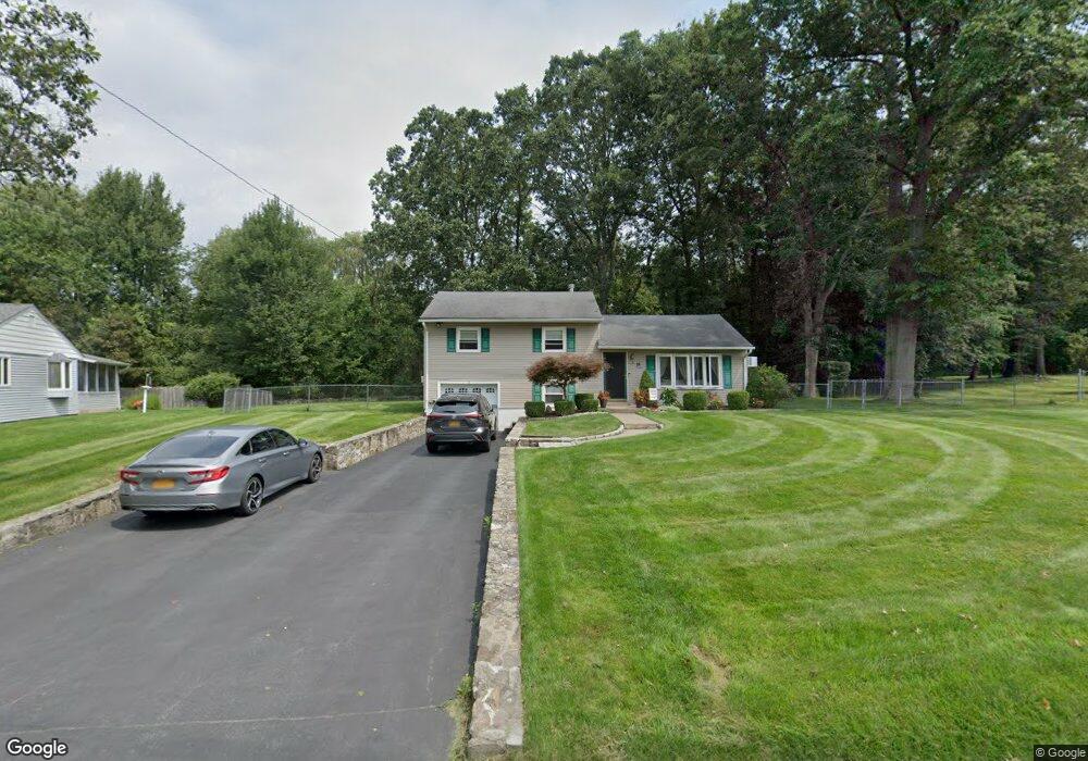 3 Windwood Dr, Newburgh, NY 12550 - photo 1