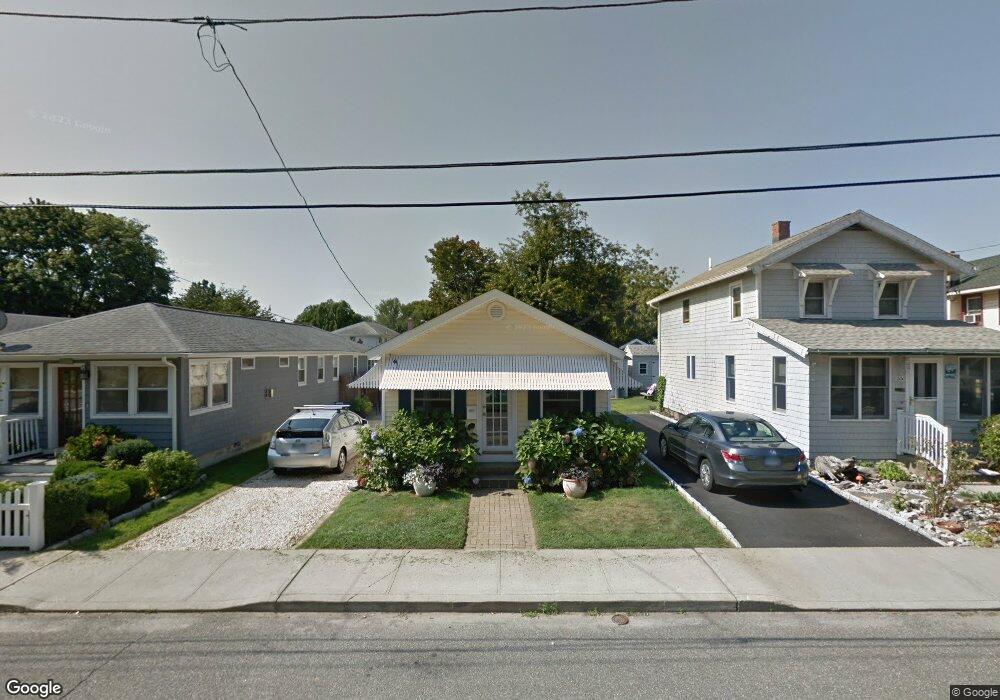 53 Village Rd, Milford, CT 06460 - photo 1