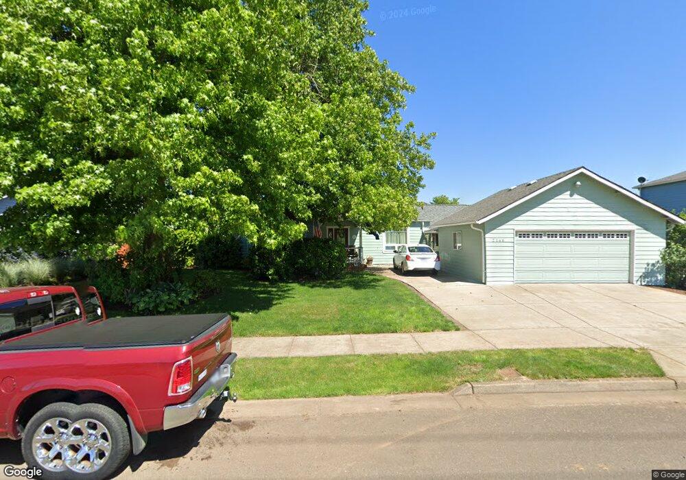 2166 N Locust St, Canby, OR 97013 - photo 1