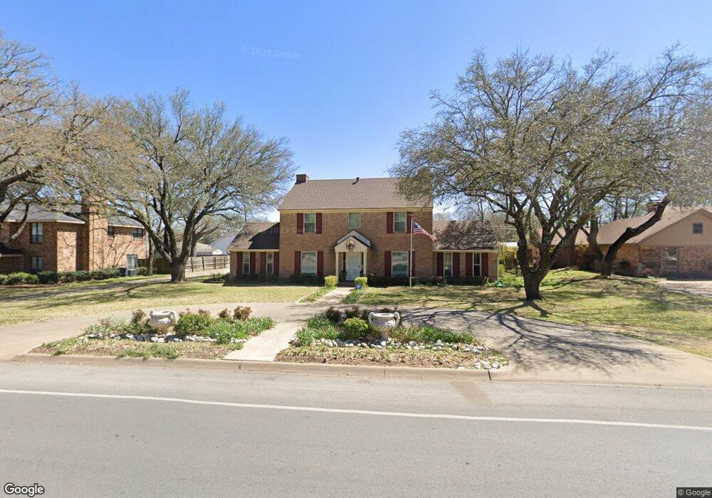 1111 W Westhill Dr, Cleburne, TX 76033 - photo 1