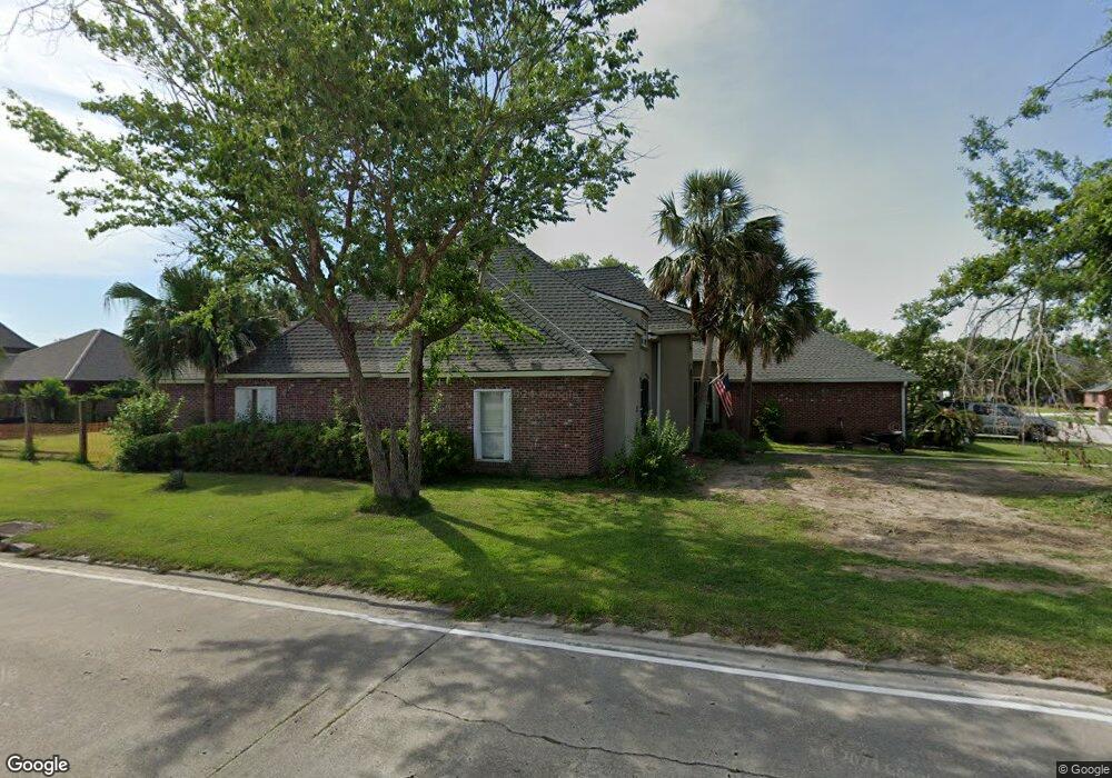 250 Oakdale Loop, Houma, LA 70360 - photo 1