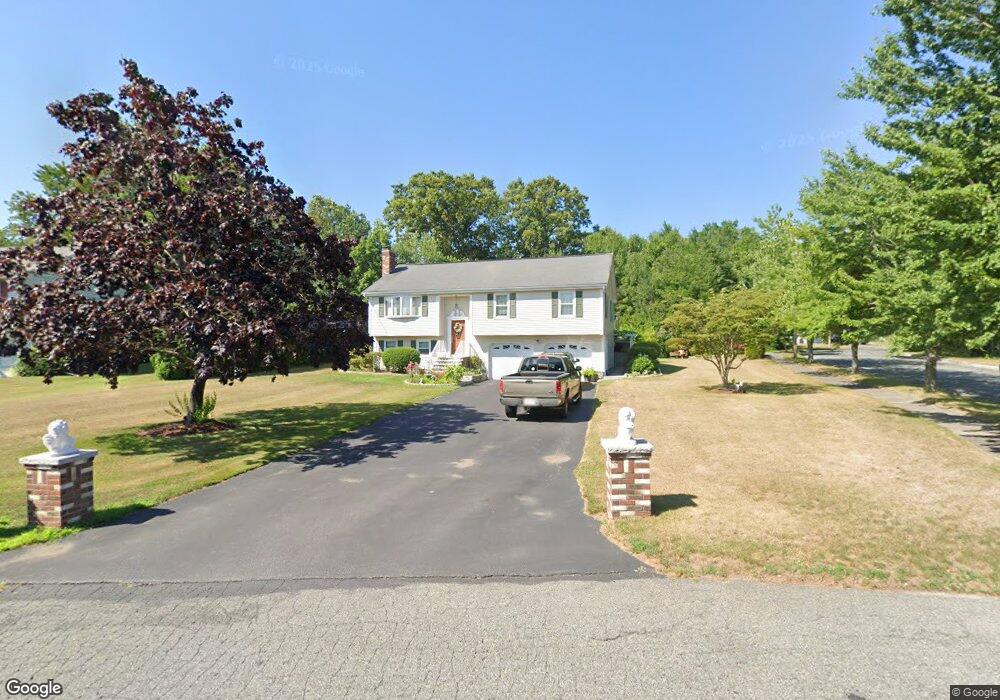 29 Courtland St, Milford, MA 01757 - photo 1