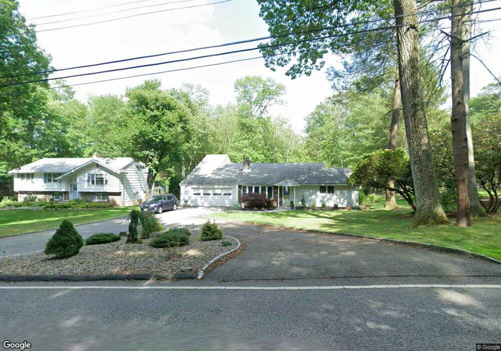 676 Pines Lake Dr W, Wayne, NJ 07470 - photo 1