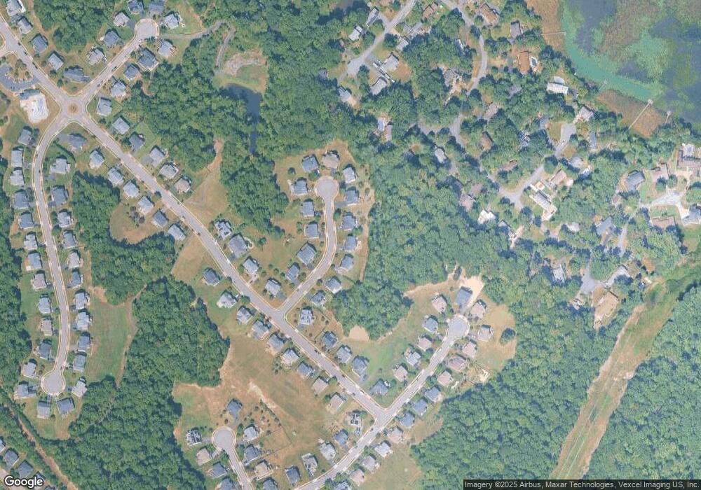 3216 Lost Pond Ct, Triangle, VA 22172 - photo 1