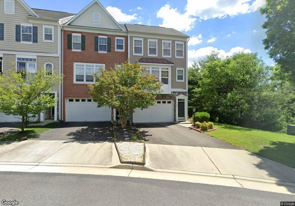 98 Hunting Creek Ln, Stafford, VA 22556 - photo 1