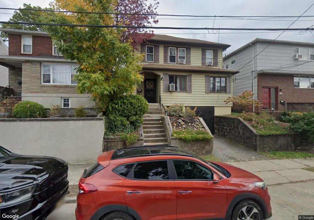 720 Jefferson Ave, Cliffside Park, NJ 07010 - photo 1