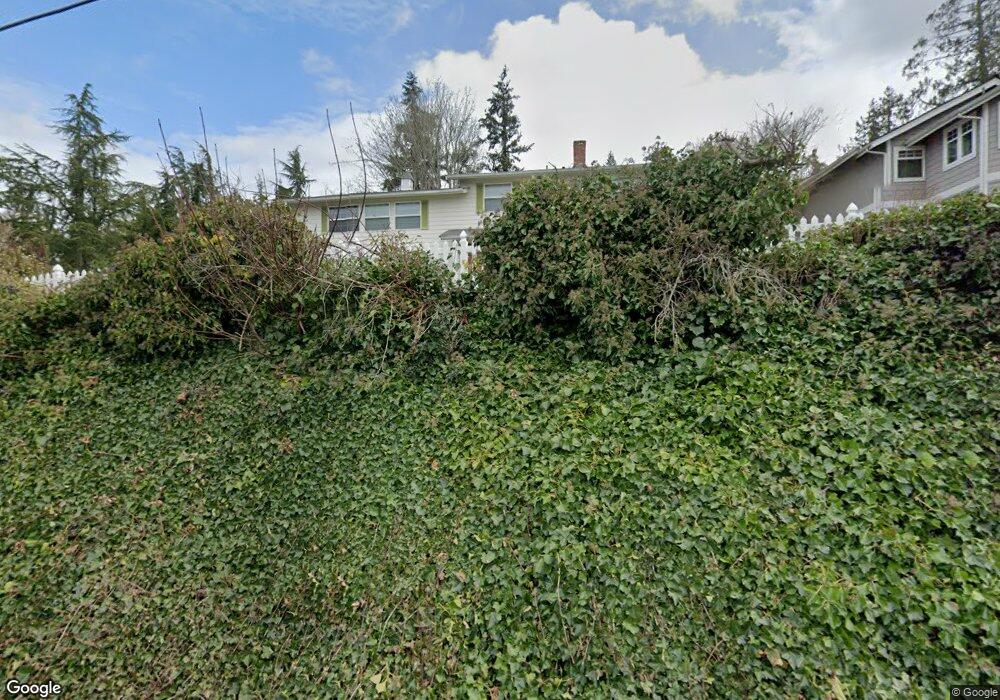 904 Washington Ave, Mukilteo, WA 98275 - photo 1