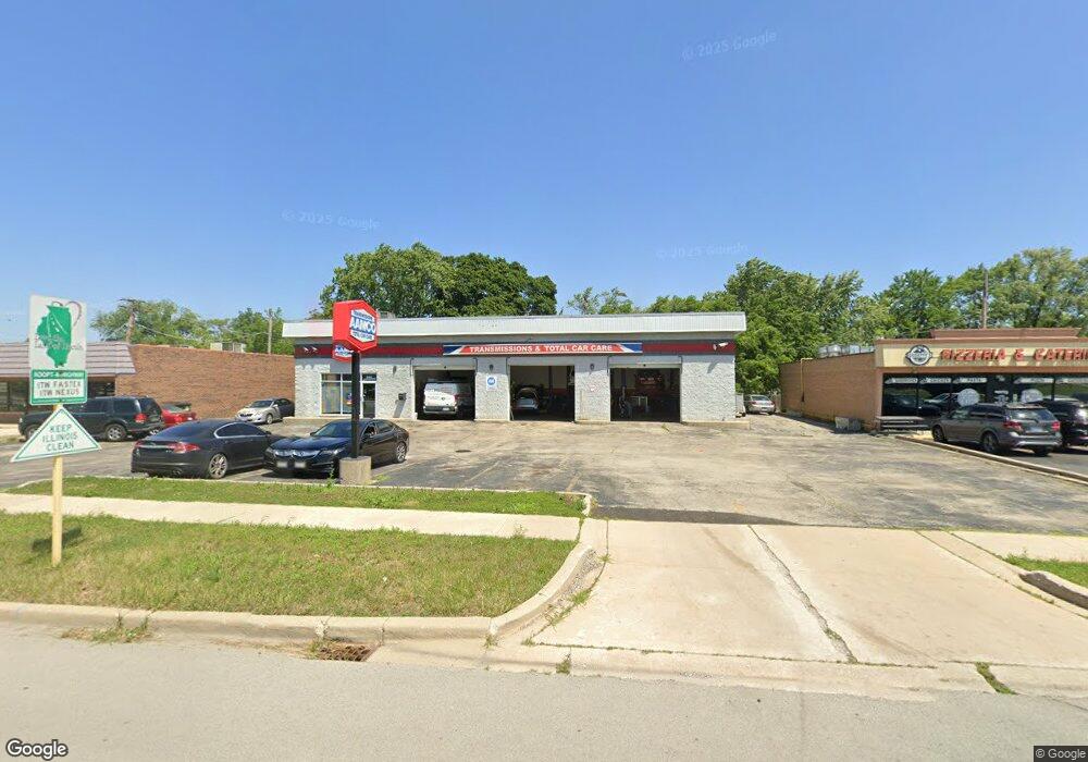 540 E Algonquin Rd, Des Plaines, IL 60016 - photo 1