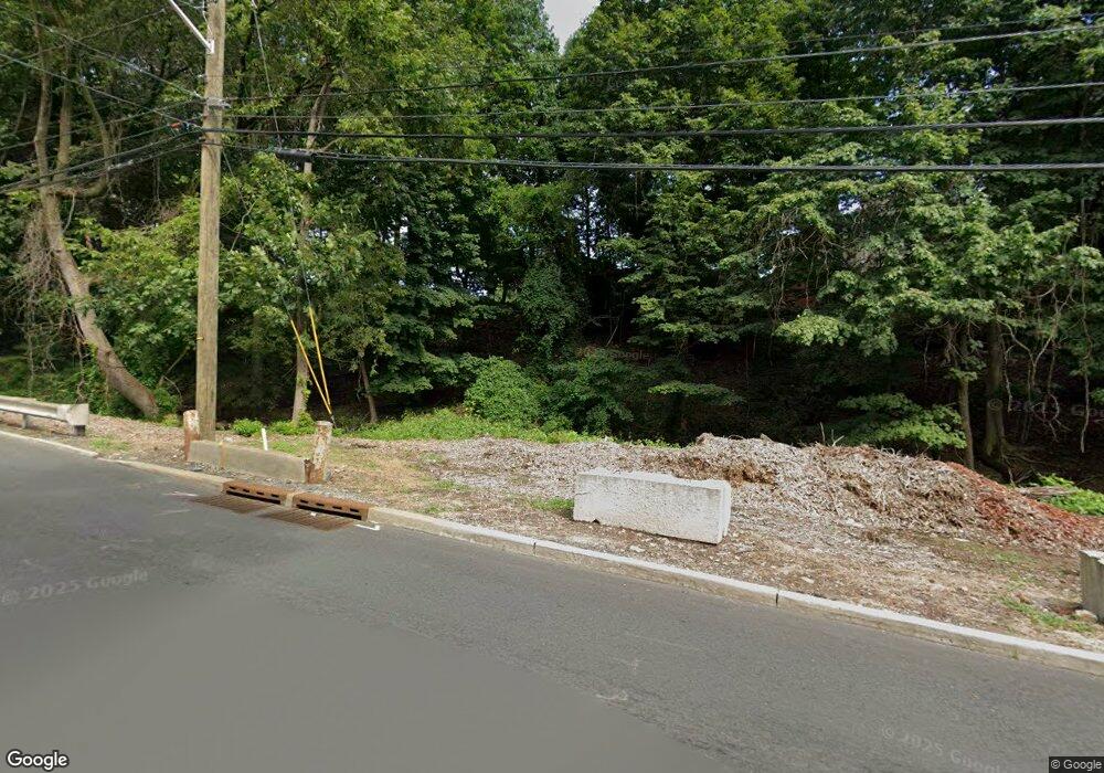 1511 River Rd, Edgewater, NJ 07020 - photo 1