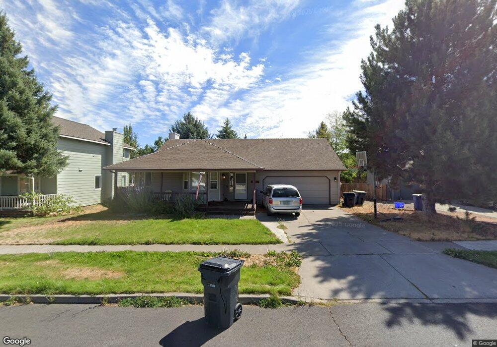 61372 Elkhorn St, Bend, OR 97702 - photo 1