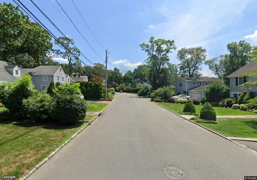 Briarcliff Dr, Port Washington, NY 11050 - photo 1