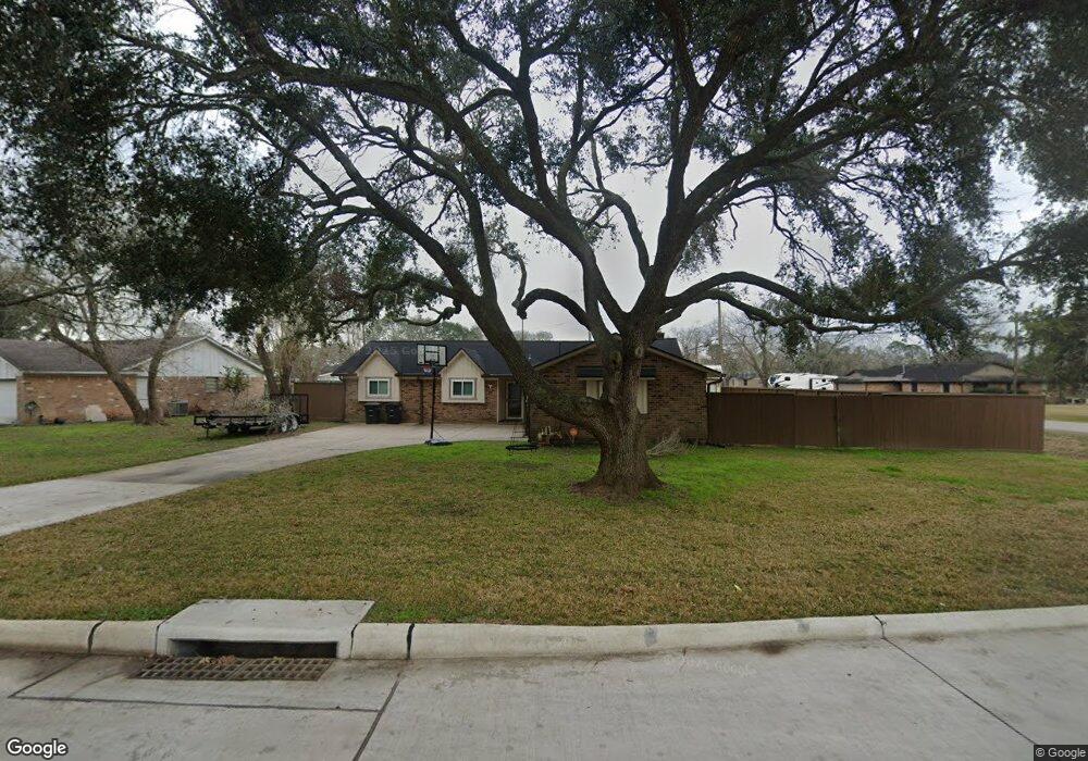 2717 Westfield St, Alvin, TX 77511 - photo 1