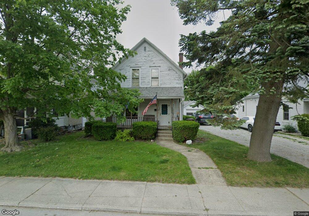 706 E Walnut St, Nappanee, IN 46550 - photo 1