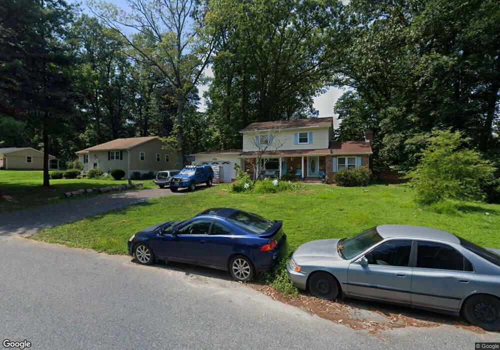 6216 Oak Hill Dr, Sykesville, MD 21784 - photo 1