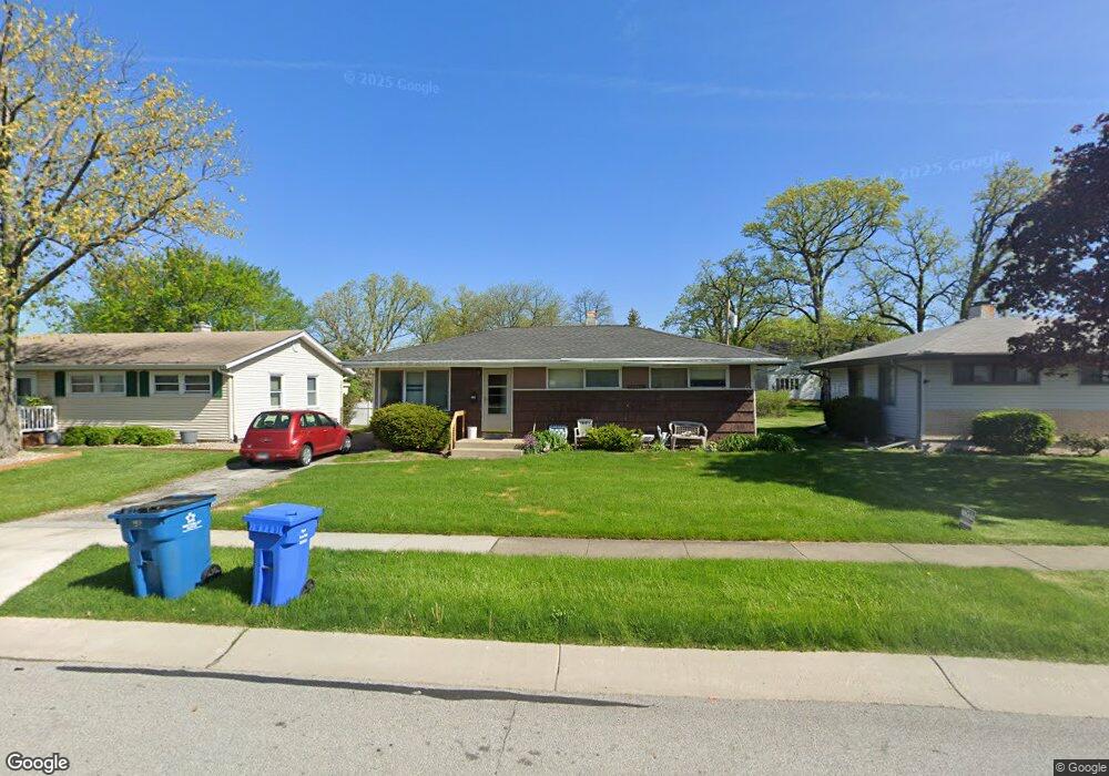 236 Crestview Ln, Crown Point, IN 46307 - photo 1