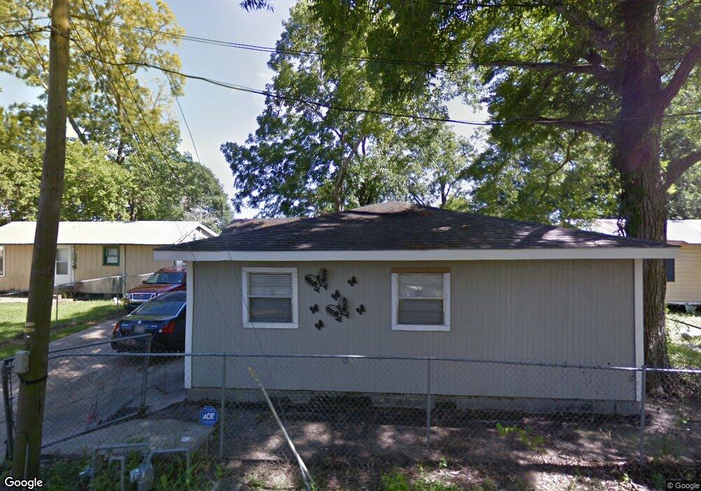 2048 1/2 Dewey St, Lake Charles, LA 70601 - photo 1