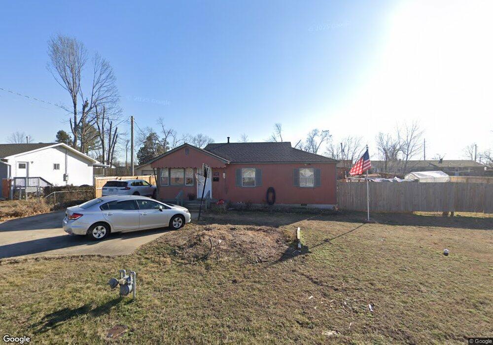 808 NW 10th St, Bentonville, AR 72712 - photo 1