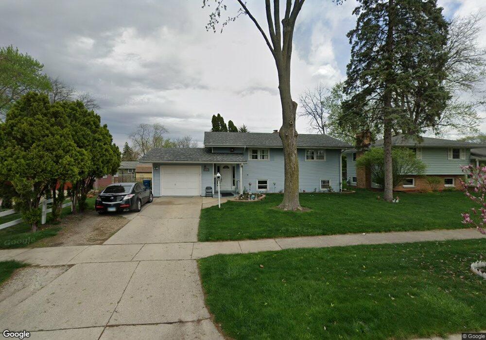 1507 Heather Dr, Aurora, IL 60506 - photo 1