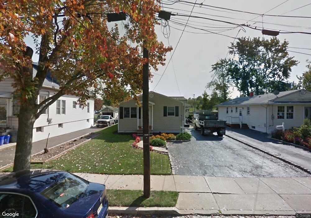 538 Wheatland Ave, Bound Brook, NJ 08805 - photo 1