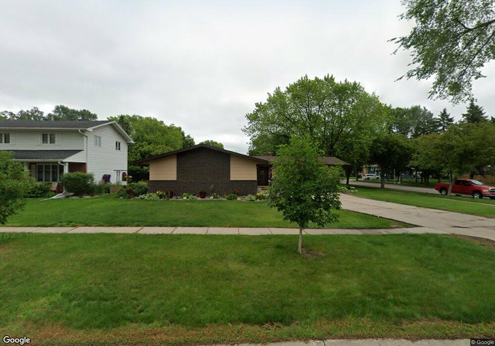 3501 Elm St N, Fargo, ND 58102 - photo 1