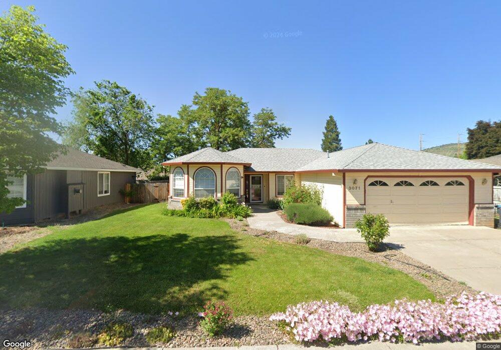 3071 Pineview Ct, Medford, OR 97504 - photo 1