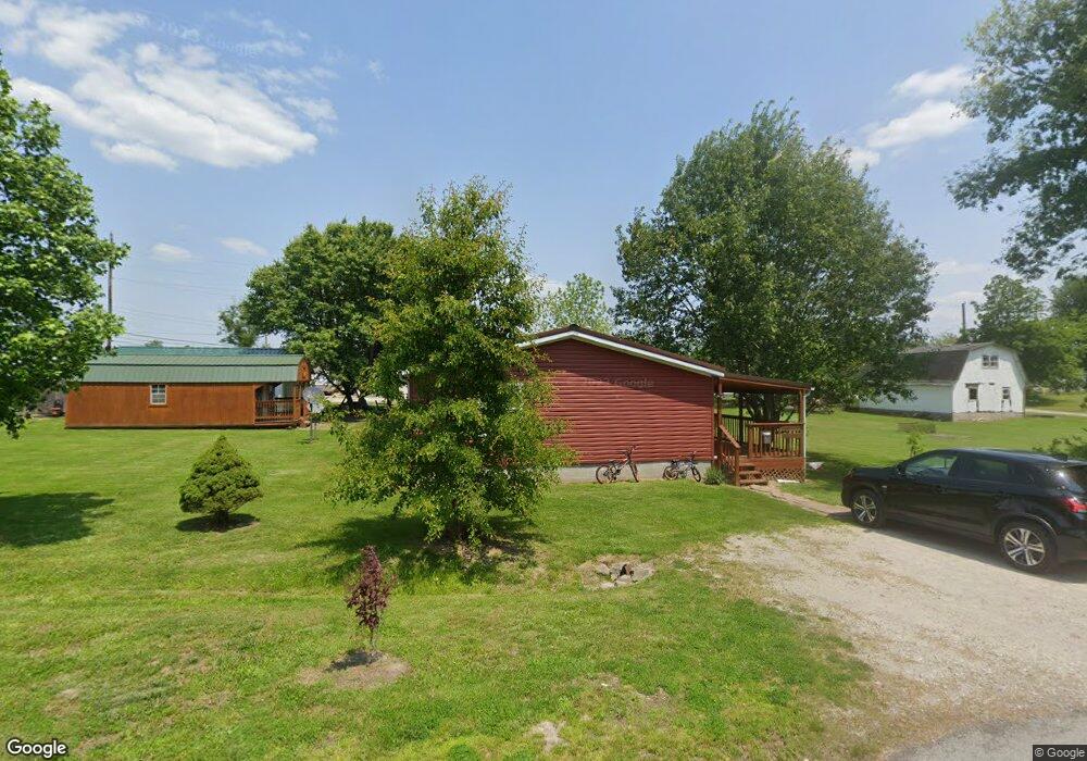 425 S Railroad St, Austin, IN 47102 - photo 1