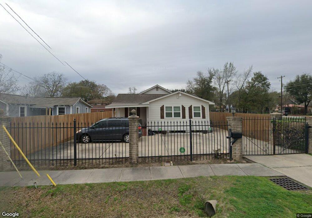 8413 Melrose St, Houston, TX 77022 - photo 1