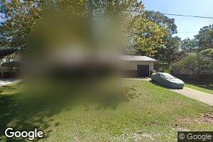 10412 Riverbend Dr, Moss Point, MS 39562
