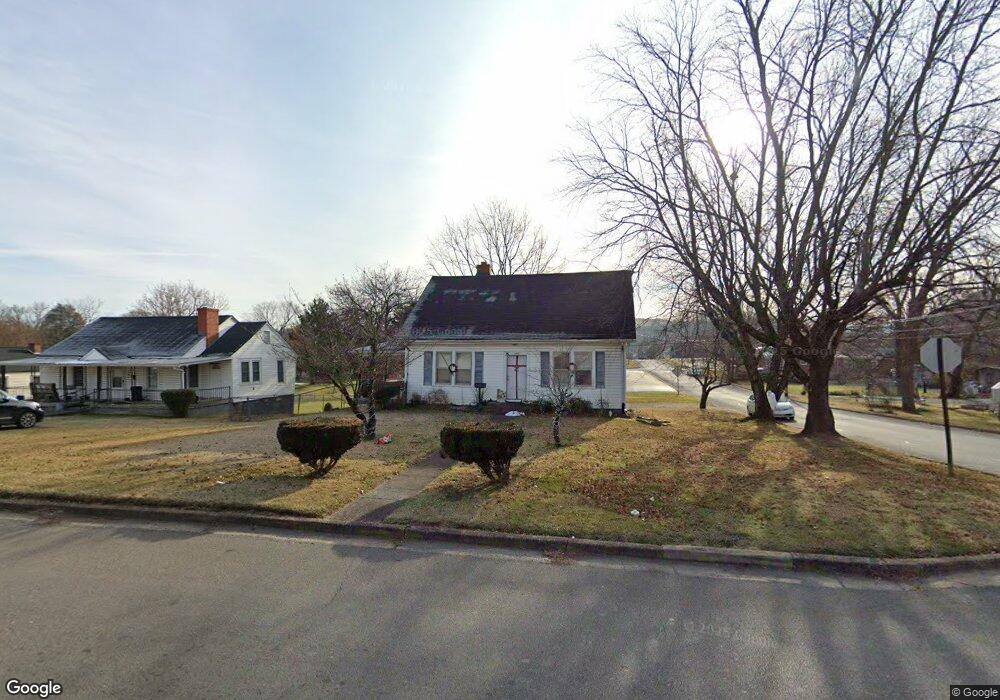 1500 E Unaka Ave, Johnson City, TN 37601 - photo 1