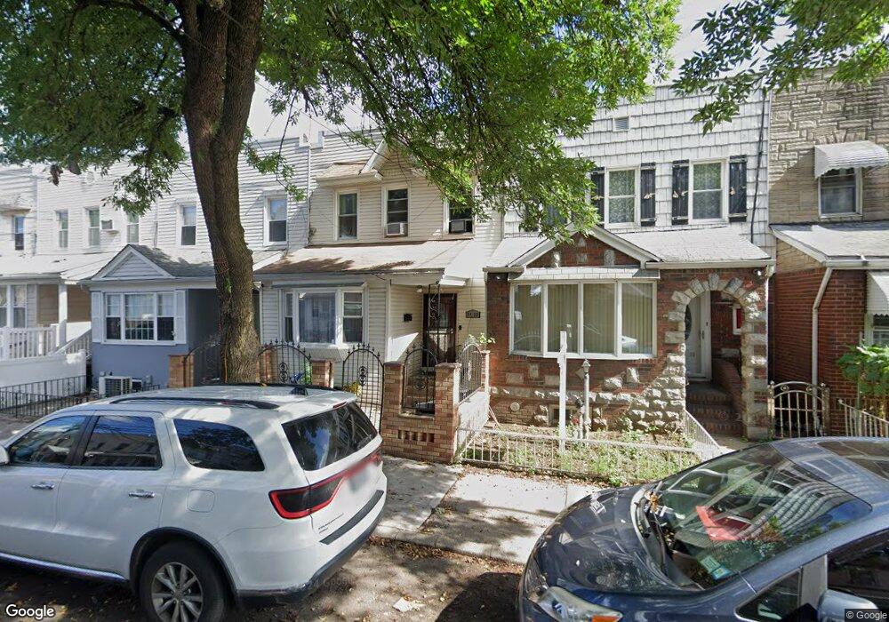 9731 81st St, Ozone Park, NY 11416 - photo 1