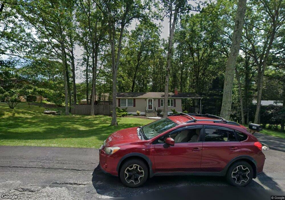 1440 Mauch Chunk Ln, Jim Thorpe, PA 18229 - photo 1