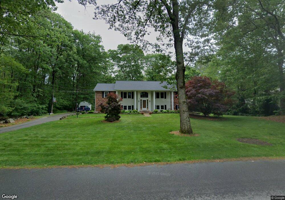 9 Otterson Rd, Londonderry, NH 03053 - photo 1