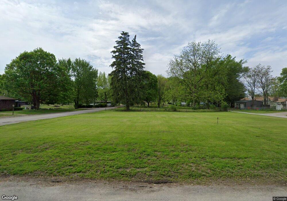 613 Marion Ave, Mattoon, IL 61938 - photo 1