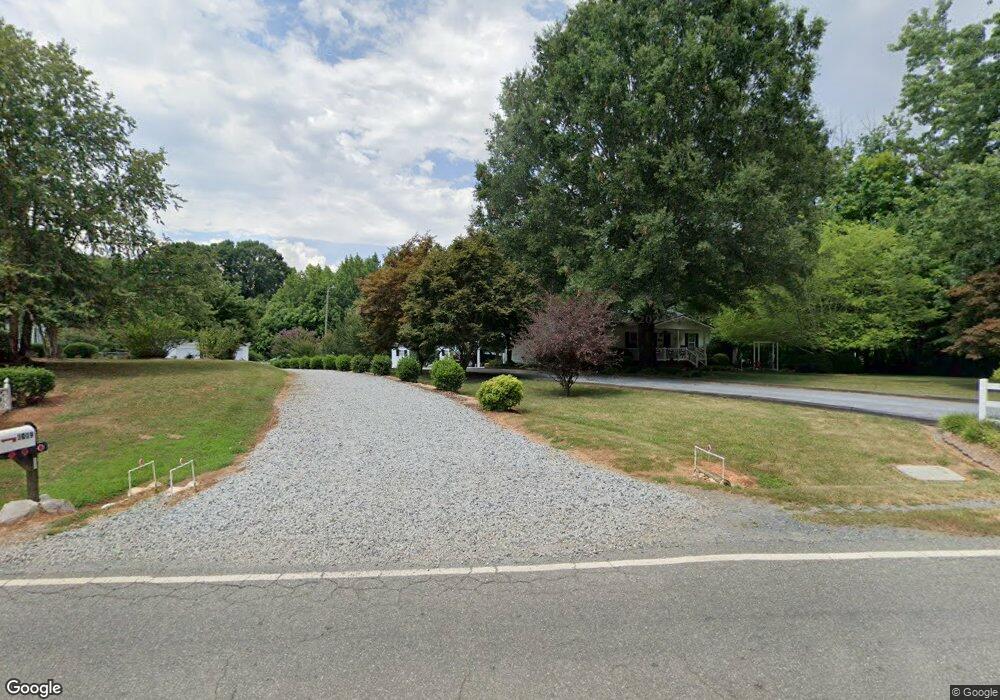 1023 Hub Morris Rd, Randleman, NC 27317 - photo 1