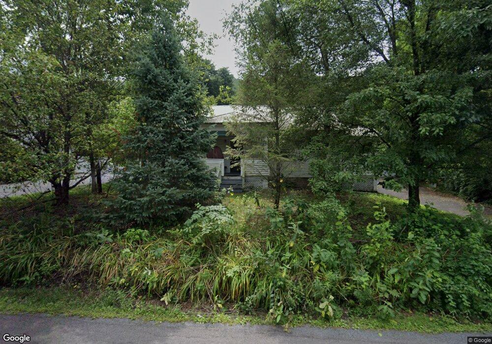 25 E Foothills Dr, Drums, PA 18222 - photo 1