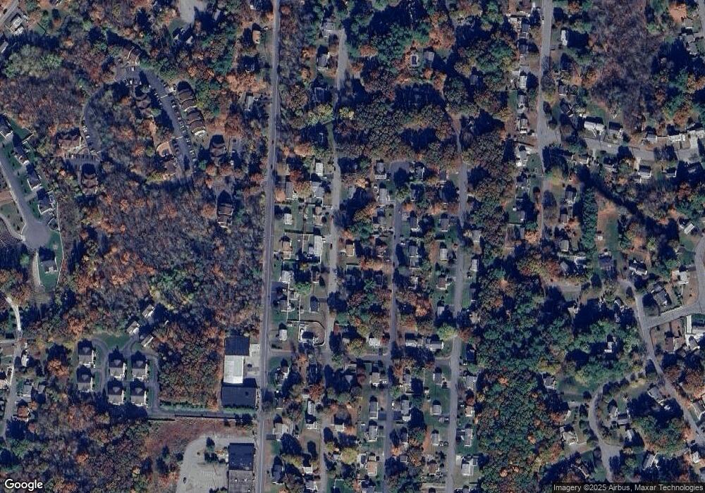 57 Bennett St, Hudson, MA 01749 - photo 1