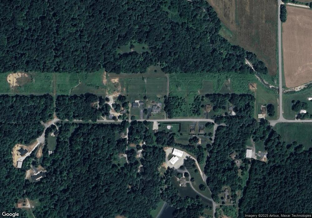 5748 W Duffy Rd, Georgetown, IN 47122 - photo 1