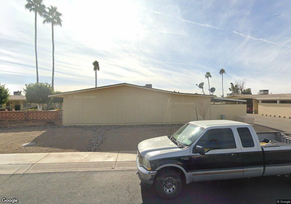 10923 W Santa fe Dr unit 12, Sun City, AZ 85351 - photo 1