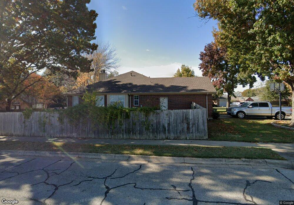 6417 Amundson Rd, North Richland Hills, TX 76182 - photo 1