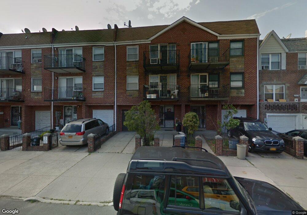 3264 47th St, Astoria, NY 11103 - photo 1