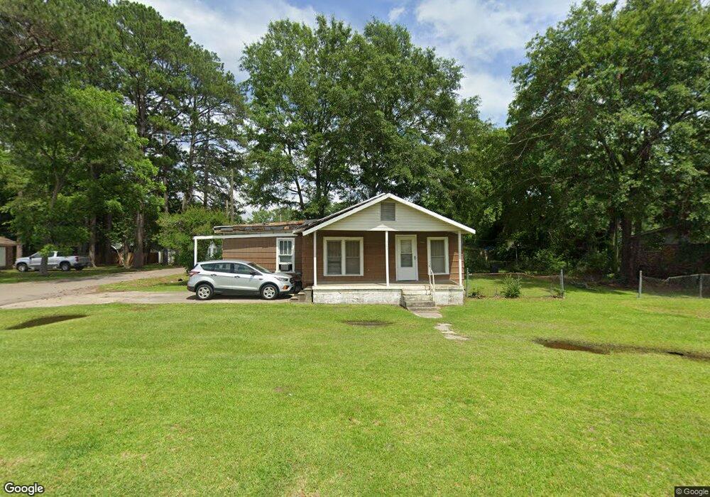 703 S 16th Ave, Laurel, MS 39440 - photo 1