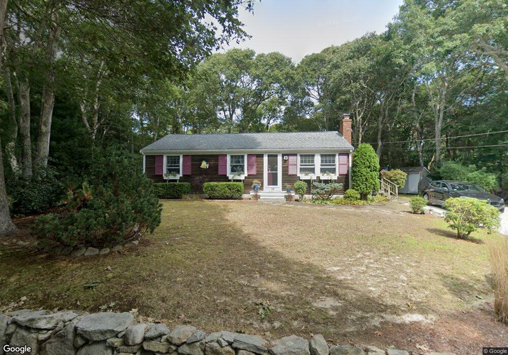 18 Lynwood Terrace, East Falmouth, MA 02536 - photo 1
