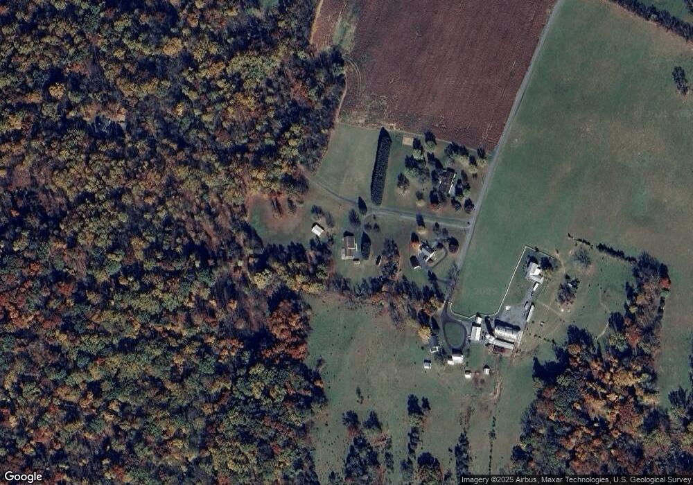 7616 Neck Rd, Williamsport, MD 21795 - photo 1