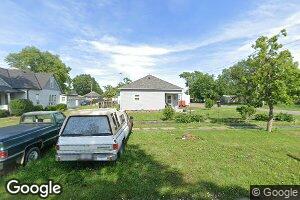 102 N 13th St, Wymore, NE 68466